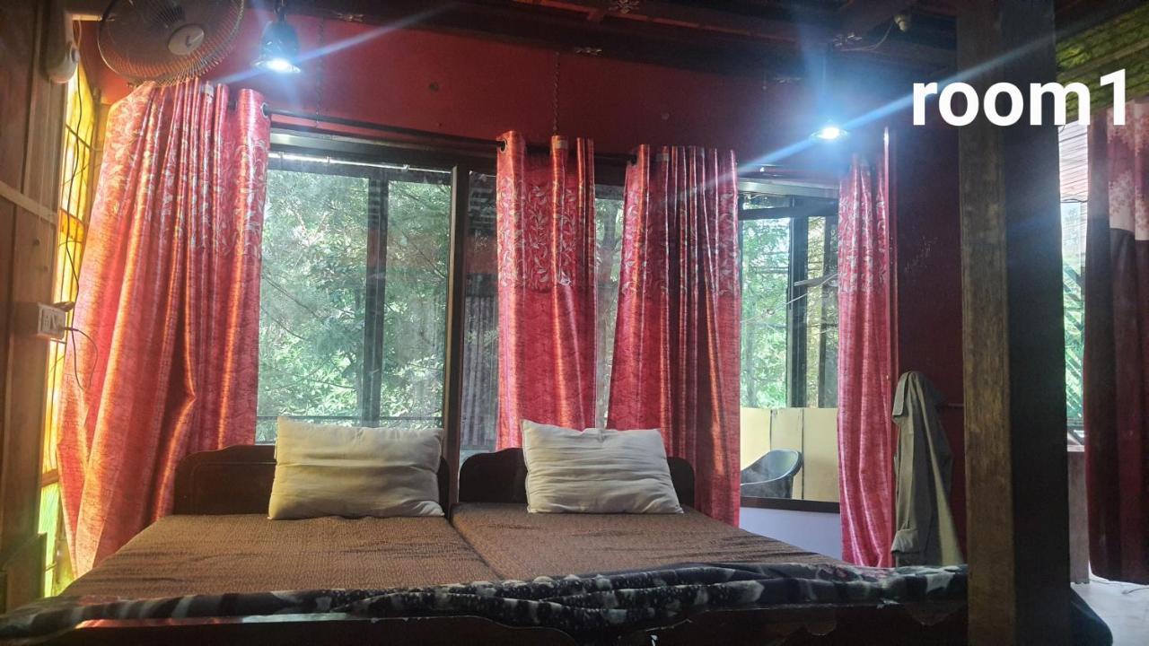 Amruta Homestays Chikhaldara Buitenkant foto
