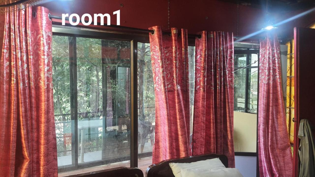 Amruta Homestays Chikhaldara Buitenkant foto