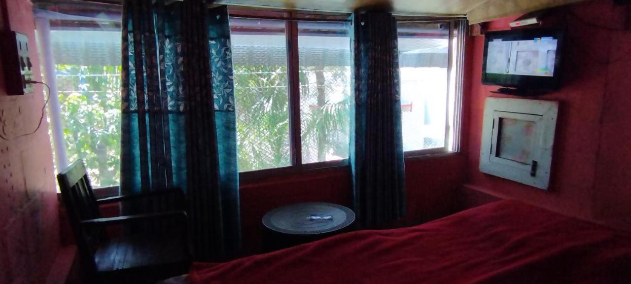 Amruta Homestays Chikhaldara Buitenkant foto